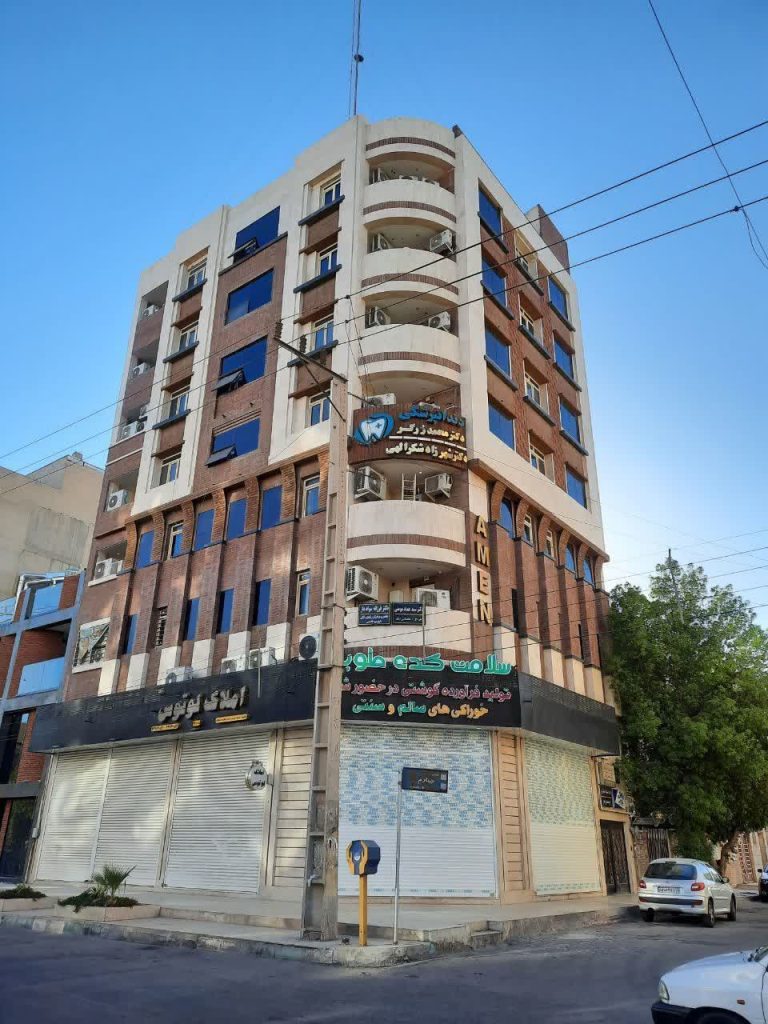 نمای شیشه ای فریملس
